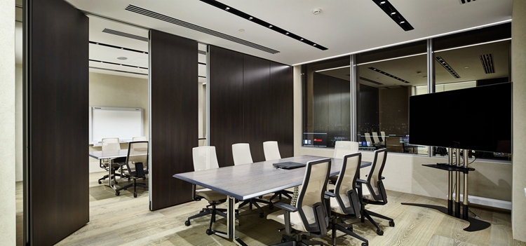 conference room movable partition